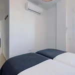 شقة Alegro - Gerenoveerd Direct Aan Zee إِستيبونا
