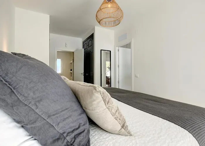 Apartment Alegro - Gerenoveerd Direct Aan Zee Estepona