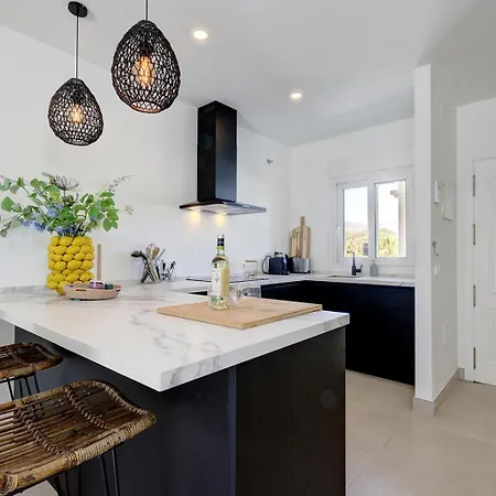 Alegro - Gerenoveerd Direct Aan Zee Appartement