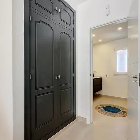 Alegro - Gerenoveerd Direct Aan Zee Appartement *