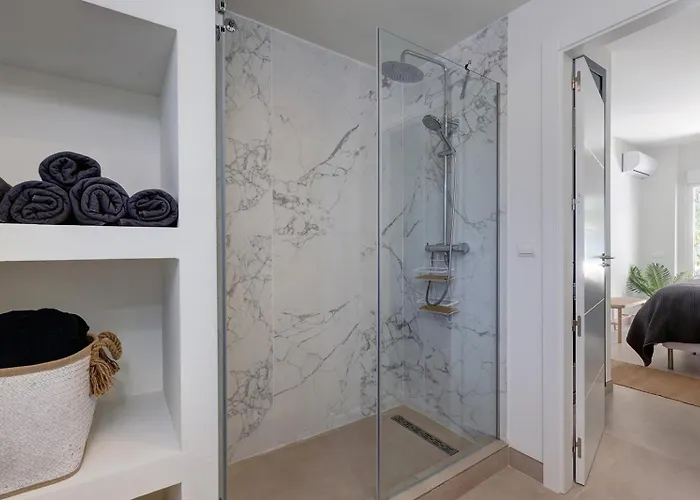 Alegro - Gerenoveerd Direct Aan Zee Appartement *