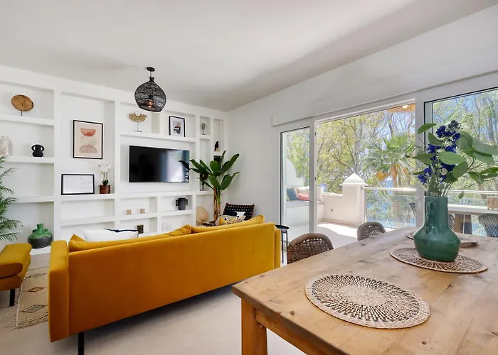 Alegro - Gerenoveerd Direct Aan Zee Estepona